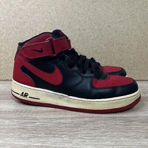 Nike Air Force 1 Mid Bred size 9 Sneakers  315123-029 Black Red Leather AF1